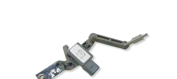 Cupra Born Rear air suspension level height sensor 5WA907127