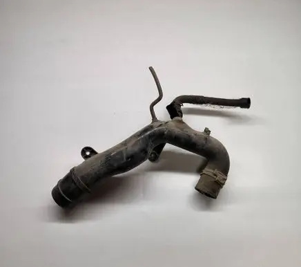 Volkswagen Polo IV 9N3 Intercooler hose/pipe 6Q0129654