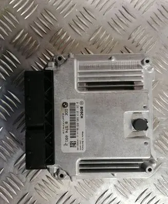 BMW 5 F10 F11 Engine control unit/module 8574091 0281019806