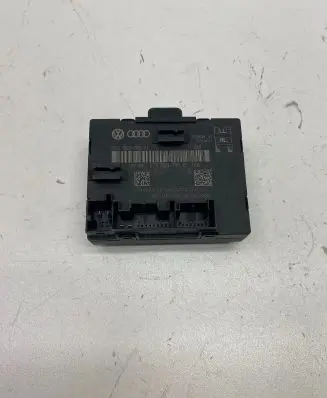 Audi A4 S4 B8 8K Door control unit/module 8T0959795N 8T0959795B
