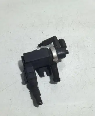 Volkswagen Caddy Turbo solenoid valve 1J0906627 7229030