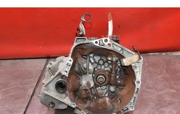 Toyota Aygo AB10 Manual 6 speed gearbox 