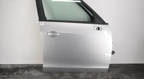 Opel Zafira C Front door 