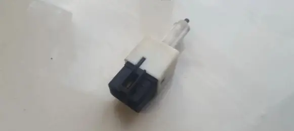 Honda CR-V Brake pedal sensor switch