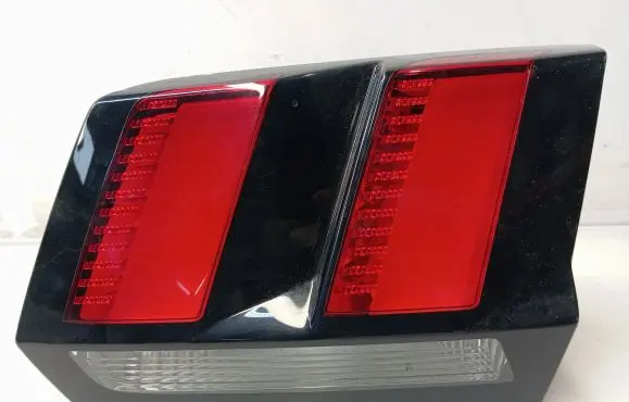 Peugeot 3008 II Rear/tail lights 9810477780
