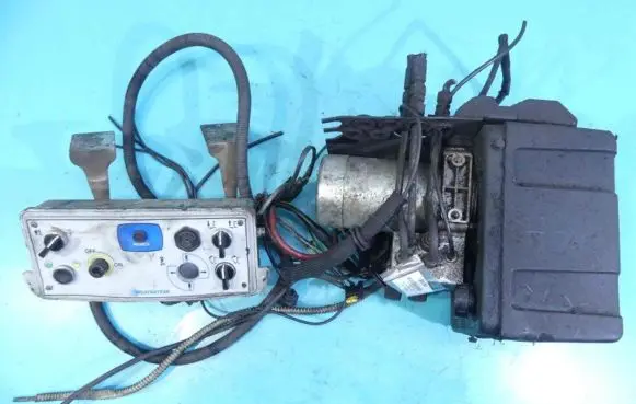 Nissan Atleon Power steering pump 6943655 IMPRK1249304