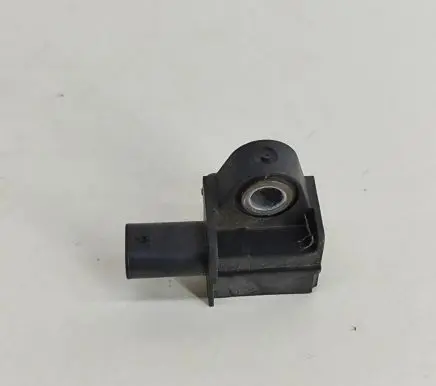 Volkswagen Golf VII Airbag deployment crash/impact sensor 5Q0907651