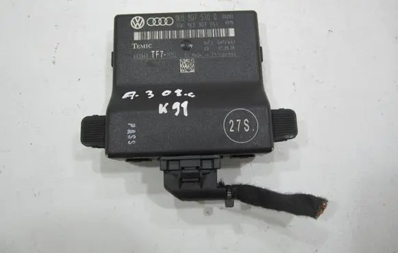 Audi A3 S3 8P Gateway control module 1K0907530Q 1K0907951