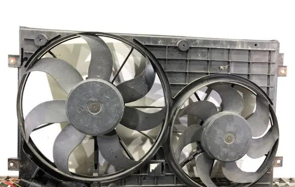 Volkswagen Golf V Fan set 1K0121207T