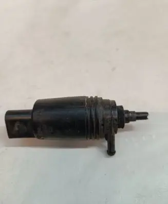 BMW 5 E60 E61 Windscreen/windshield washer pump 67128377612