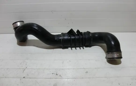 Mercedes-Benz C W203 Intercooler hose/pipe a2035283382
