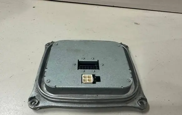 BMW 6 E63 E64 Headlight ballast module Xenon 1307329212