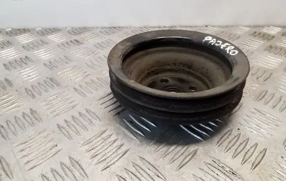 Mitsubishi Pajero Water pump pulley 