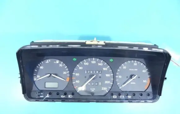 Volkswagen PASSAT B4 Speedometer (instrument cluster) IMPRK1303013