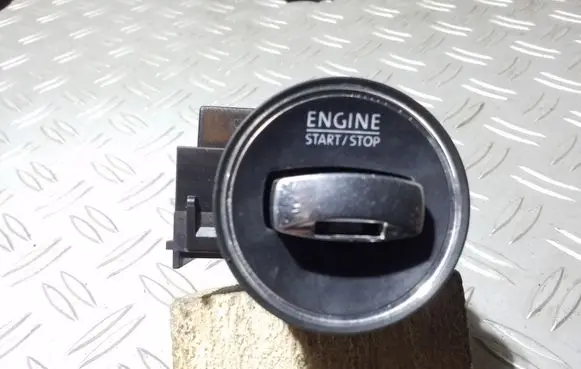 Volkswagen PASSAT B6 Ignition lock 3C0905843P 33303501 11601100097695