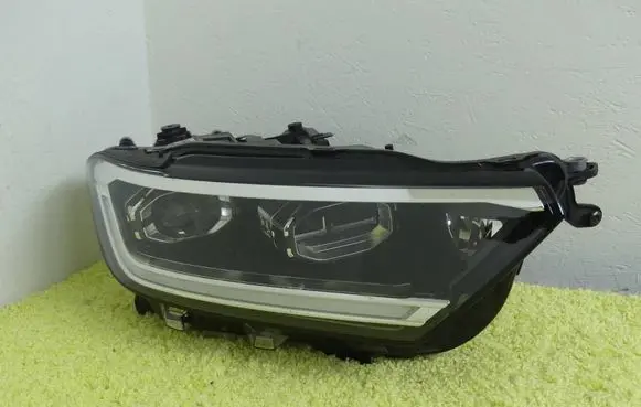 Volkswagen T-Roc Headlight/headlamp 2GA941036AT