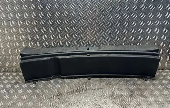 KIA Sorento Trunk/boot sill cover protection 857702P500