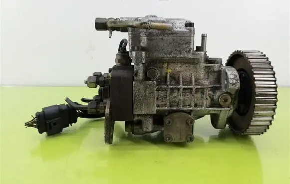Seat Toledo II (1M) Fuel injection high pressure pump 460401977