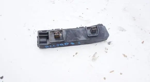 Honda Accord Front bumper mounting bracket