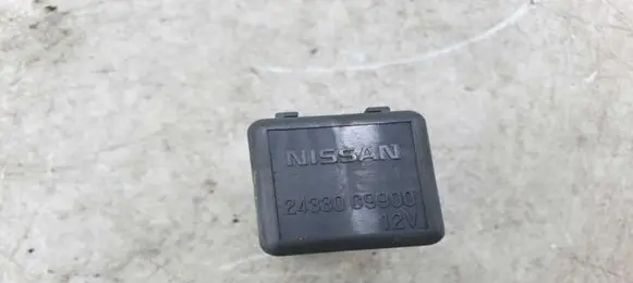 Nissan X-Trail T30 Other relay 21009 24330C9900