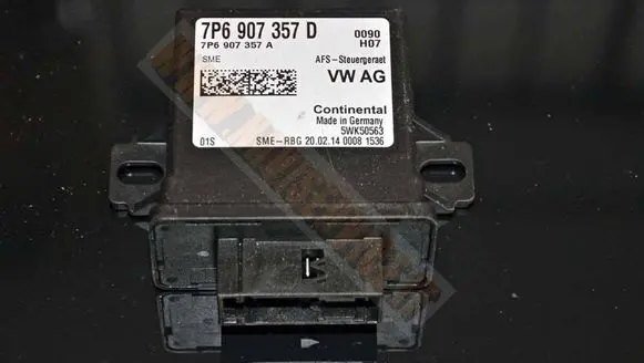 Volkswagen Golf VII Light module LCM 7P6907357D 7P6907357A