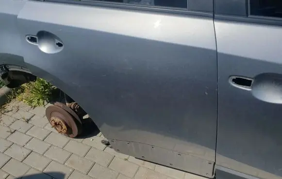 Mazda CX-5 Rear door