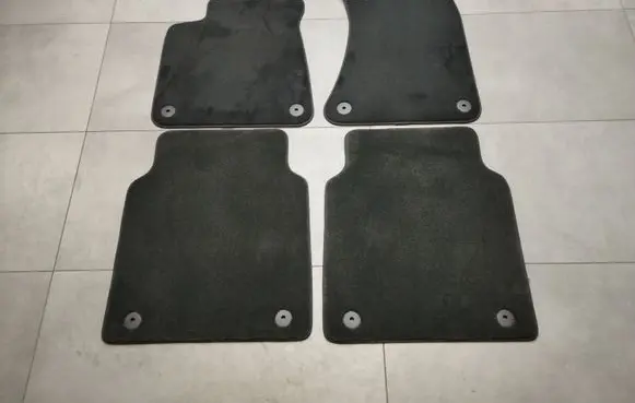 Audi A8 S8 D4 4H Car floor mat set 4H4863011N 4H4863731H