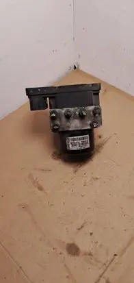 Volvo V70 ABS Pump 8619968 10092504023