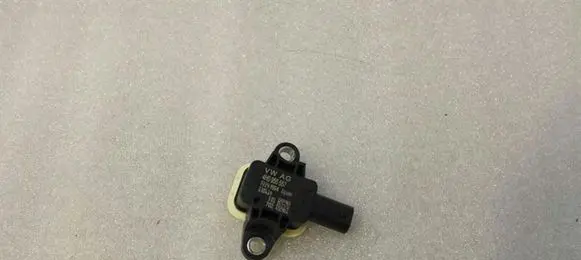 Audi A6 S6 C7 4G Airbag deployment crash/impact sensor 4H0955557
