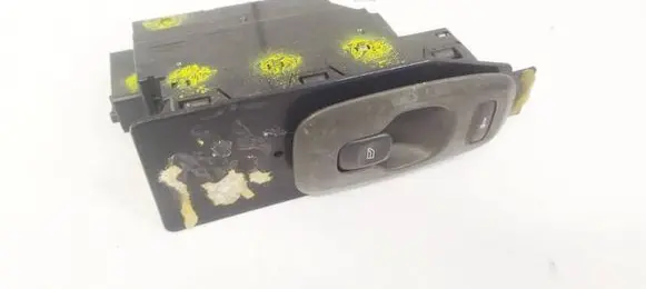 Volvo S60 Electric window control switch 30658117