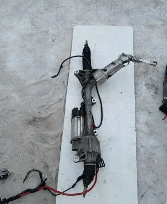 BMW 6 F06 Gran coupe Steering rack 6869213