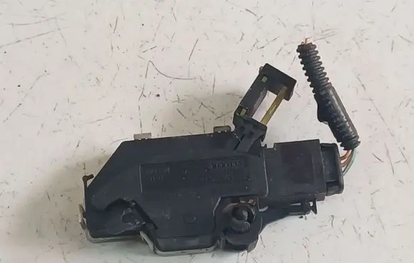 Renault Scenic II - Grand scenic II Clutch pedal sensor 8200110893B