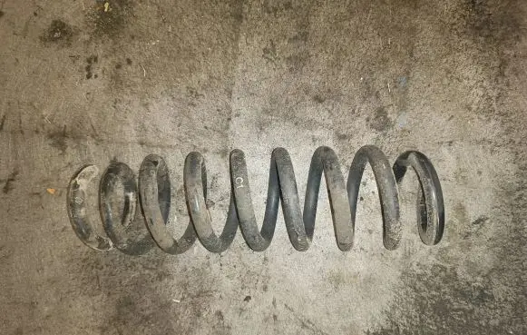 BMW 1 E81 E87 Rear coil spring