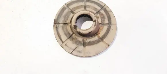 Opel Insignia A Front coil spring rubber mount 90538496