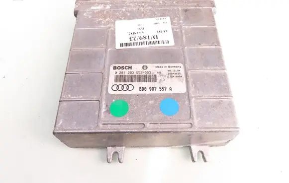 Audi A4 S4 B5 8D Engine control unit/module 0261203552 8D0907557A