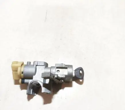 Mazda 121 Ignition lock