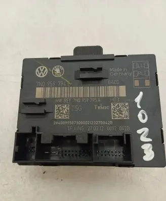 Volkswagen Sharan Door control unit/module 7N0959795A 7N0959794E