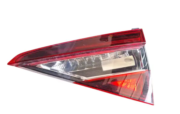 Skoda Superb B8 (3V) Tailgate rear/tail lights 3V9940308F