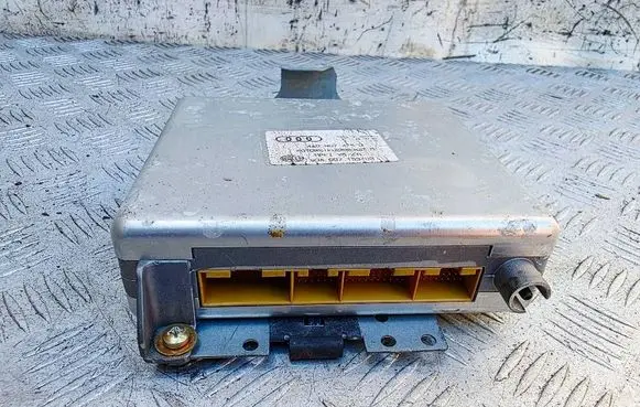 Audi Cabriolet B3 8G Engine control unit/module 4A0907473D 5DA00719302