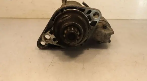 Volkswagen Golf V Starter motor TS18E1
