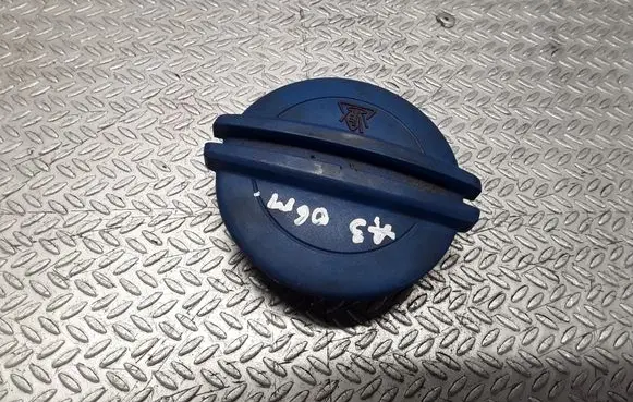 Audi A3 S3 A3 Sportback 8P Coolant expansion tank/reservoir cap 3B0121321