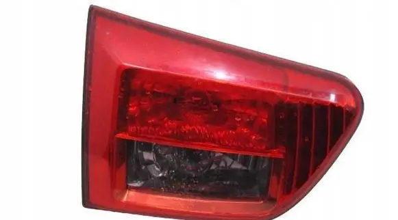 Peugeot 4007 Tailgate rear/tail lights P-4007