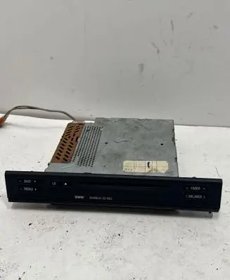 BMW 5 E39 Radio/GPS head unit trim 