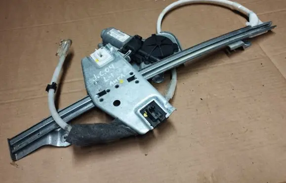 Jeep Cherokee III KJ Front door window regulator with motor 55360031AH