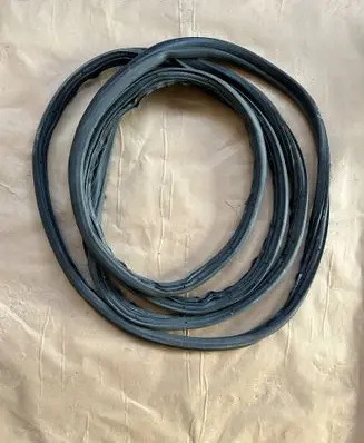 Ford Transit Courier Sliding door rubber seal 