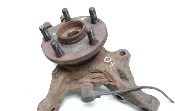 Toyota Avensis T250 Front wheel hub spindle knuckle