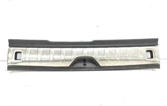 Peugeot 2008 I Trunk/boot sill cover protection 9801438577