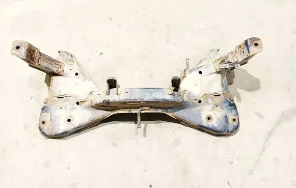 Mitsubishi Carisma Front subframe 