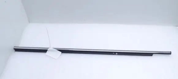 Suzuki SX4 S-Cross Rear door glass trim molding
