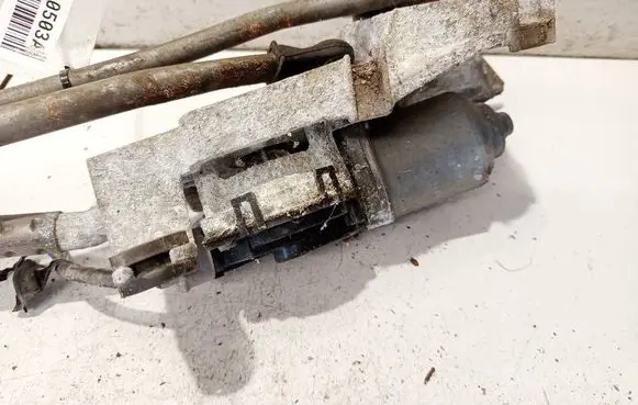 Peugeot 4007 Wiper motor 1593001051